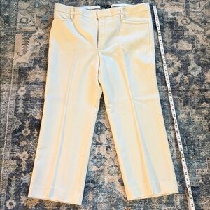 Banana Republic Cream coloured 100% wool pants. Size 16L